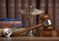 deux médecins poursuivis pour erreur de diagnostic relaxés
